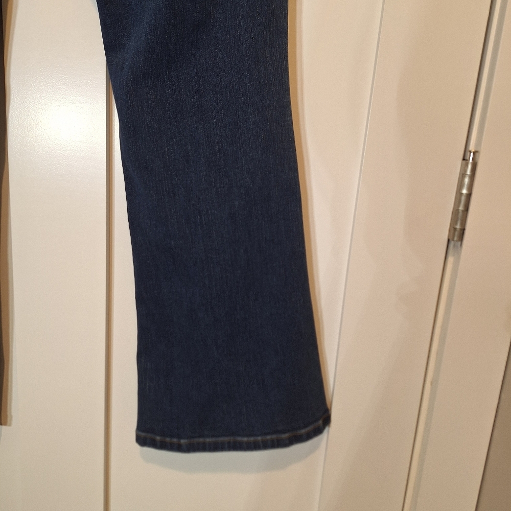 Torrid Bootcut Midrise Jeans Stretch 16XS Darkwash Whiskered - Picture 14 of 14